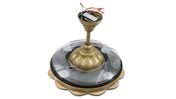 Blanco caliente de la pantalla 150lm/W del oro de techo de la luz retractable de acrílico de la fan