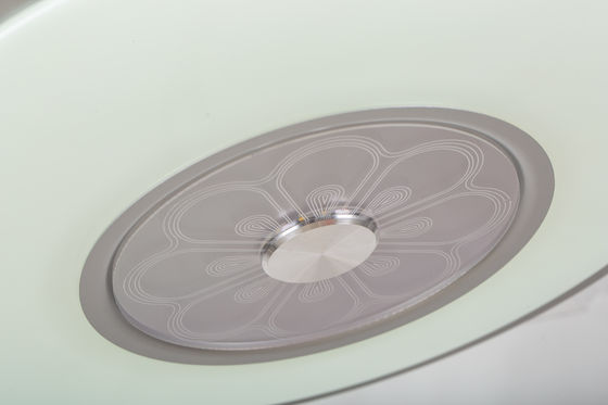 la fan de techo de lujo de 6000K 3600lm enciende la fan de techo plegable de plata con las cuchillas de la salida del estallido